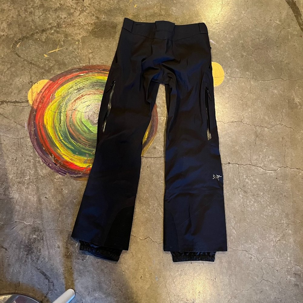 ARCTERYX WOMENS snow pants